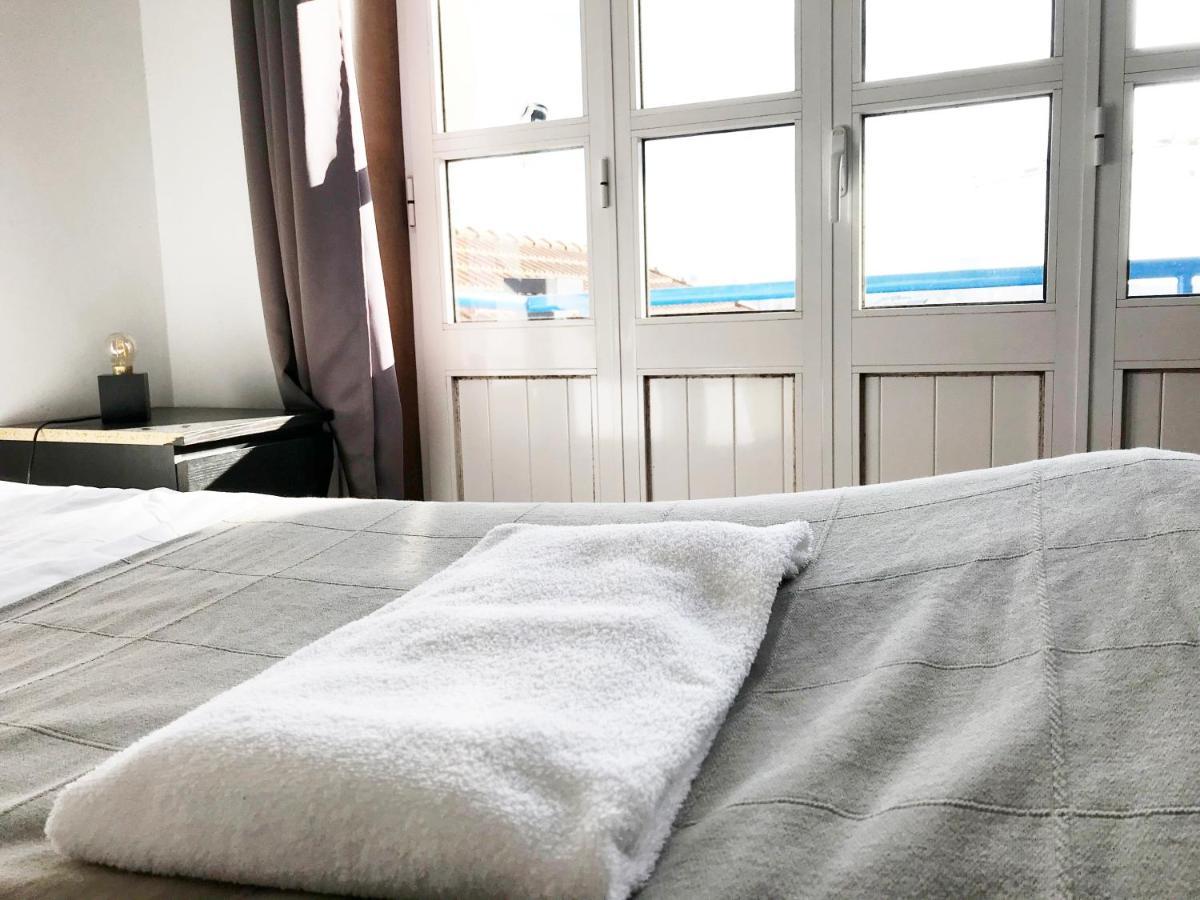 Clerigos Apartments Porto Luaran gambar