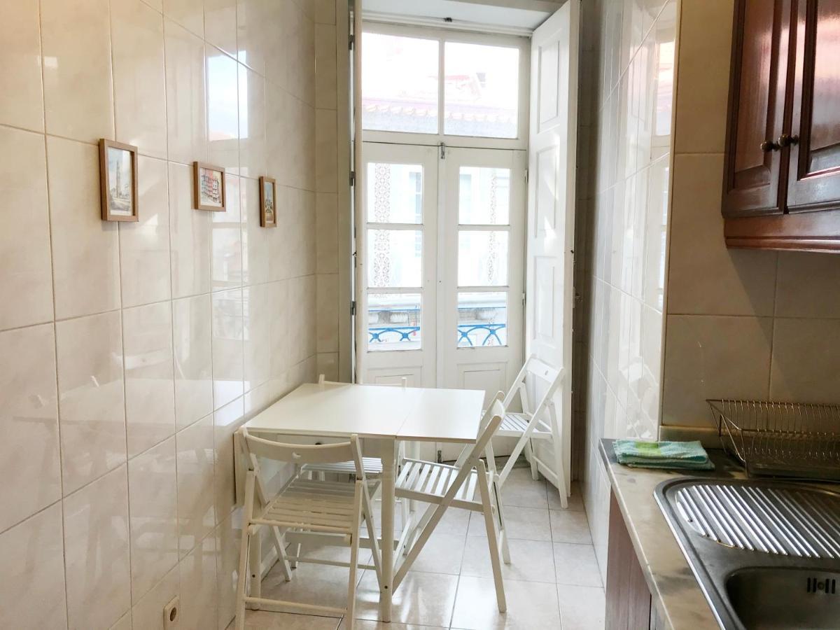 Clerigos Apartments Porto Luaran gambar